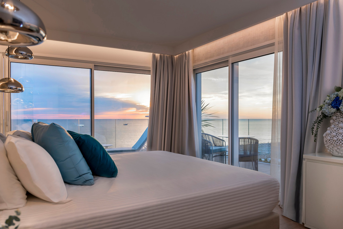 media.Luxury Suite 2000x1200px Atlantic Suite 629-1