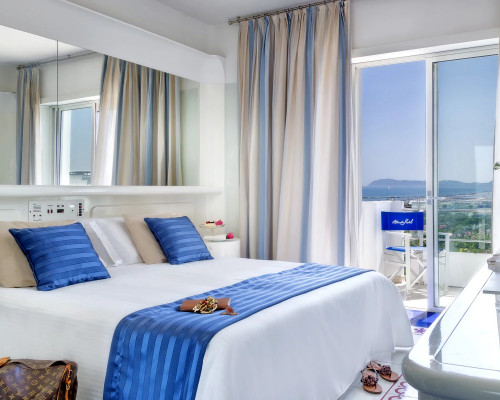 media.Deluxe-vista-mare-testata