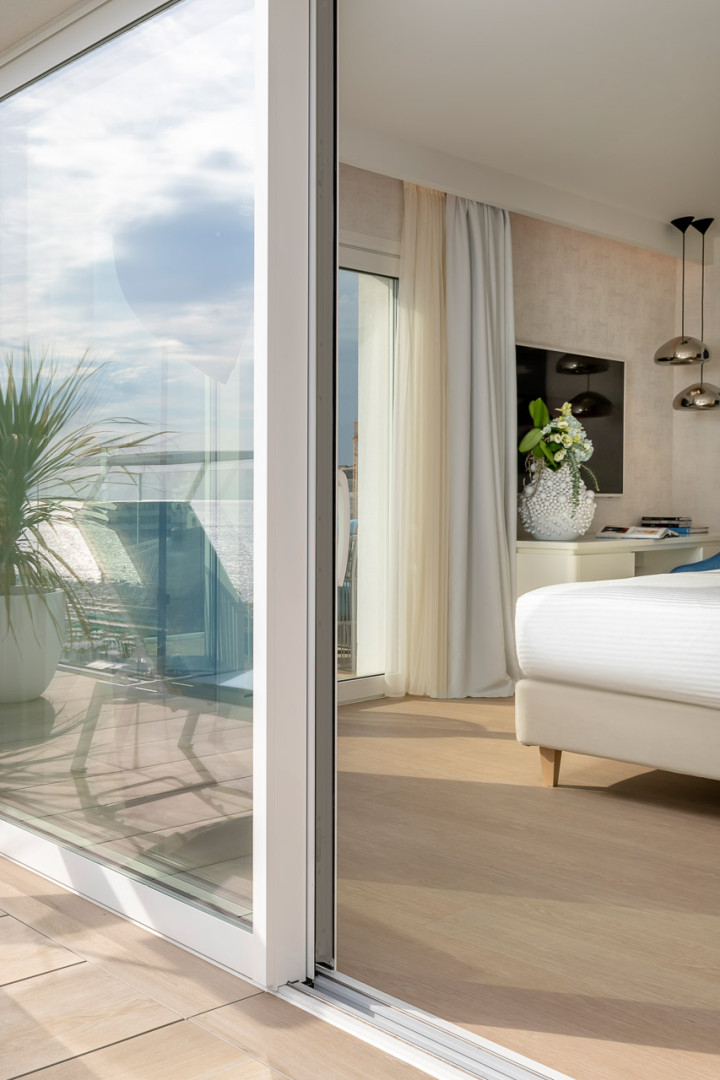 media.Atlantic Suite 629-16