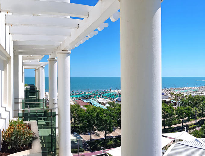 media.Deluxe-vista-mare-gallery-03