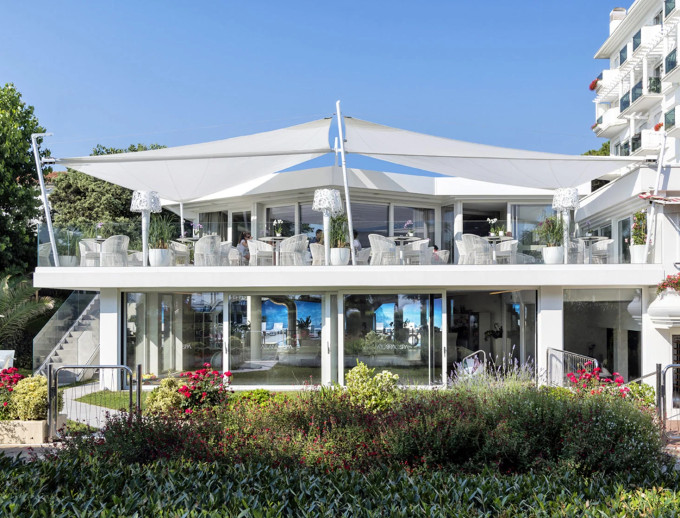 media.Slide-Terrazza-green-Restaurant-Hotel-Atlantic-Riccione