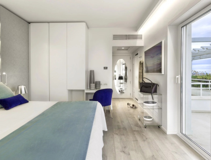 media.Slide-Luxury-Room-5-Hotel-Atlantic-Riccione