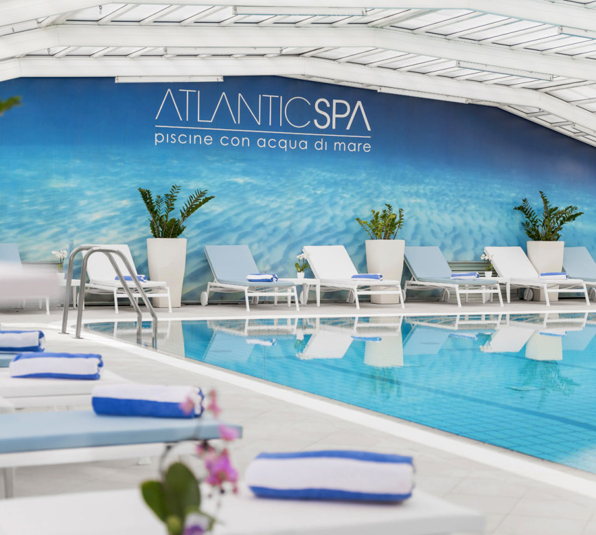 media.Gallery-piscina-Atlantjde-5-Hotel-Atlantic-Riccione