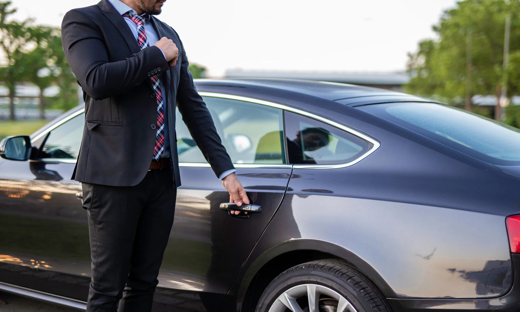 media.auto-con-conducente-02-testata