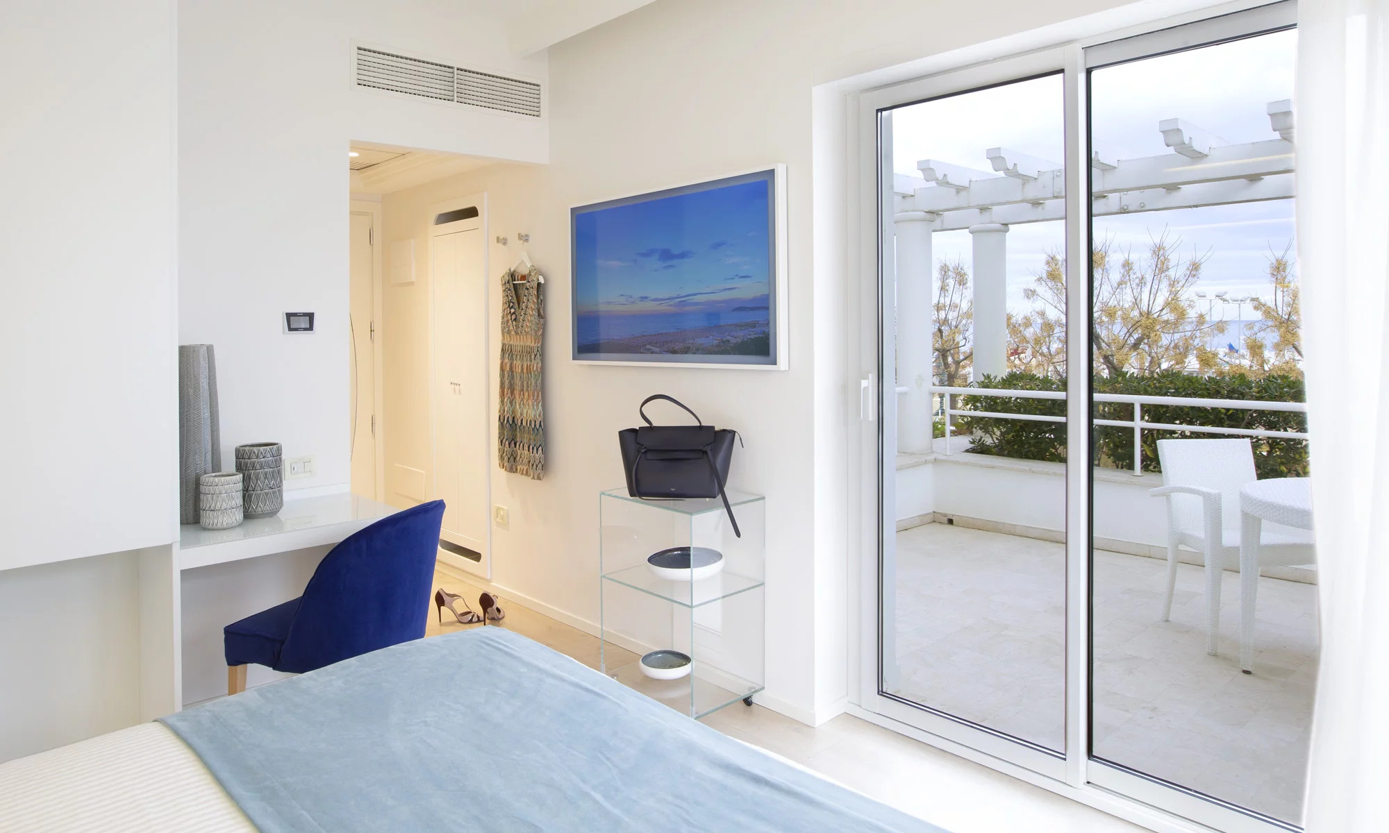 media.Slide-Luxury-Room-Hotel-Atlantic-Riccione